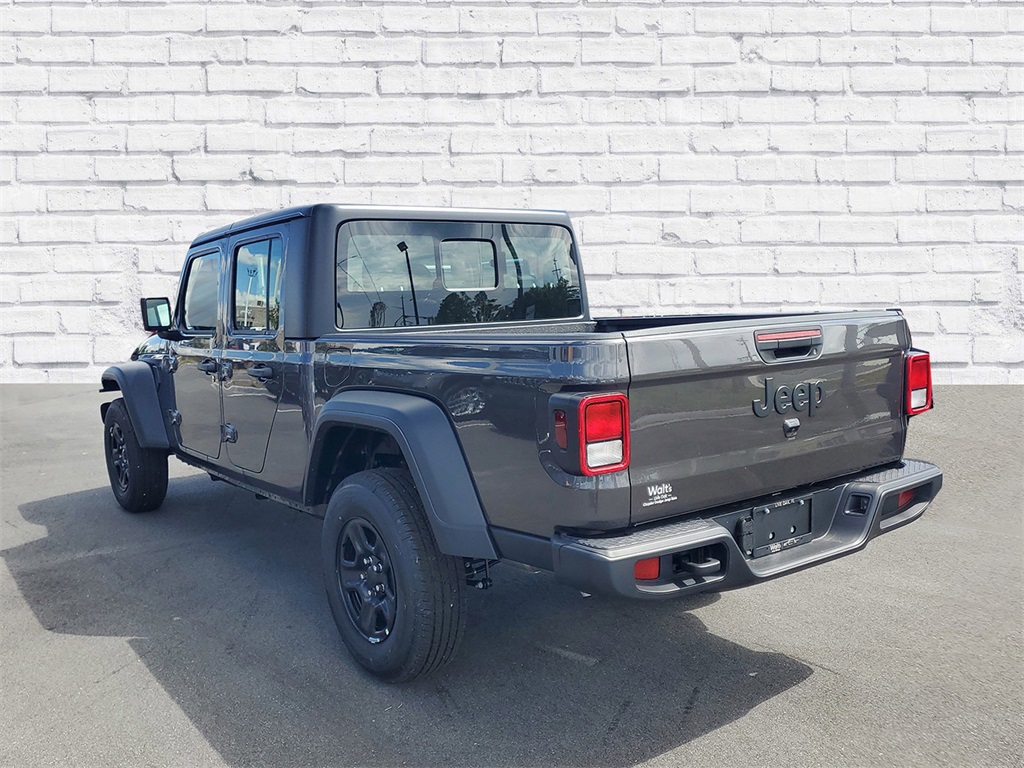 2025 Jeep Gladiator Sport photo 3