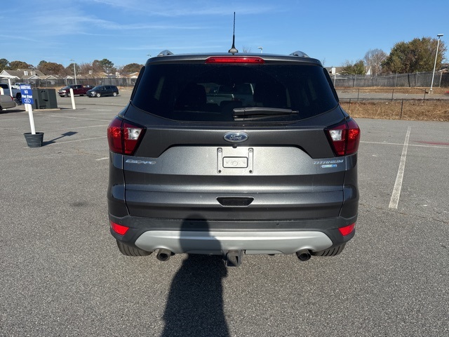 2019 Ford Escape Titanium photo 4