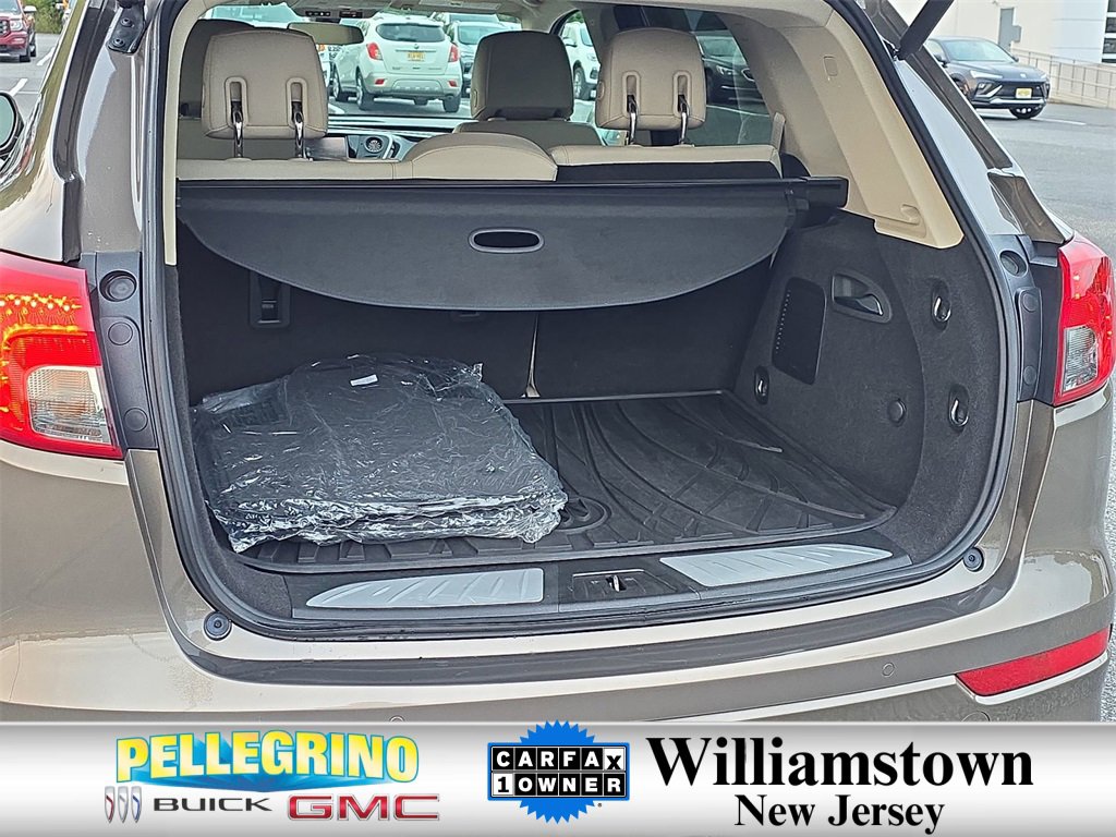 2017 Buick Envision Essence photo 23