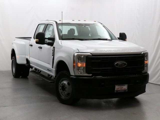 2025 Ford Super Duty F-350® XL
