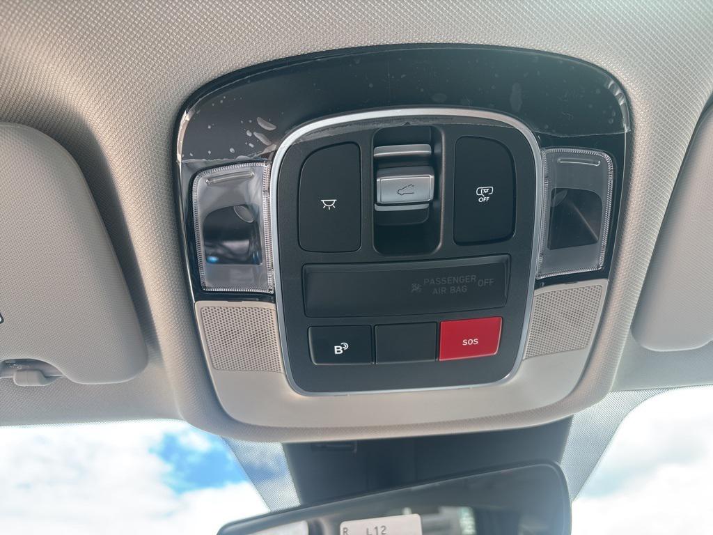 2025 Hyundai Tucson Hybrid Limited photo 25