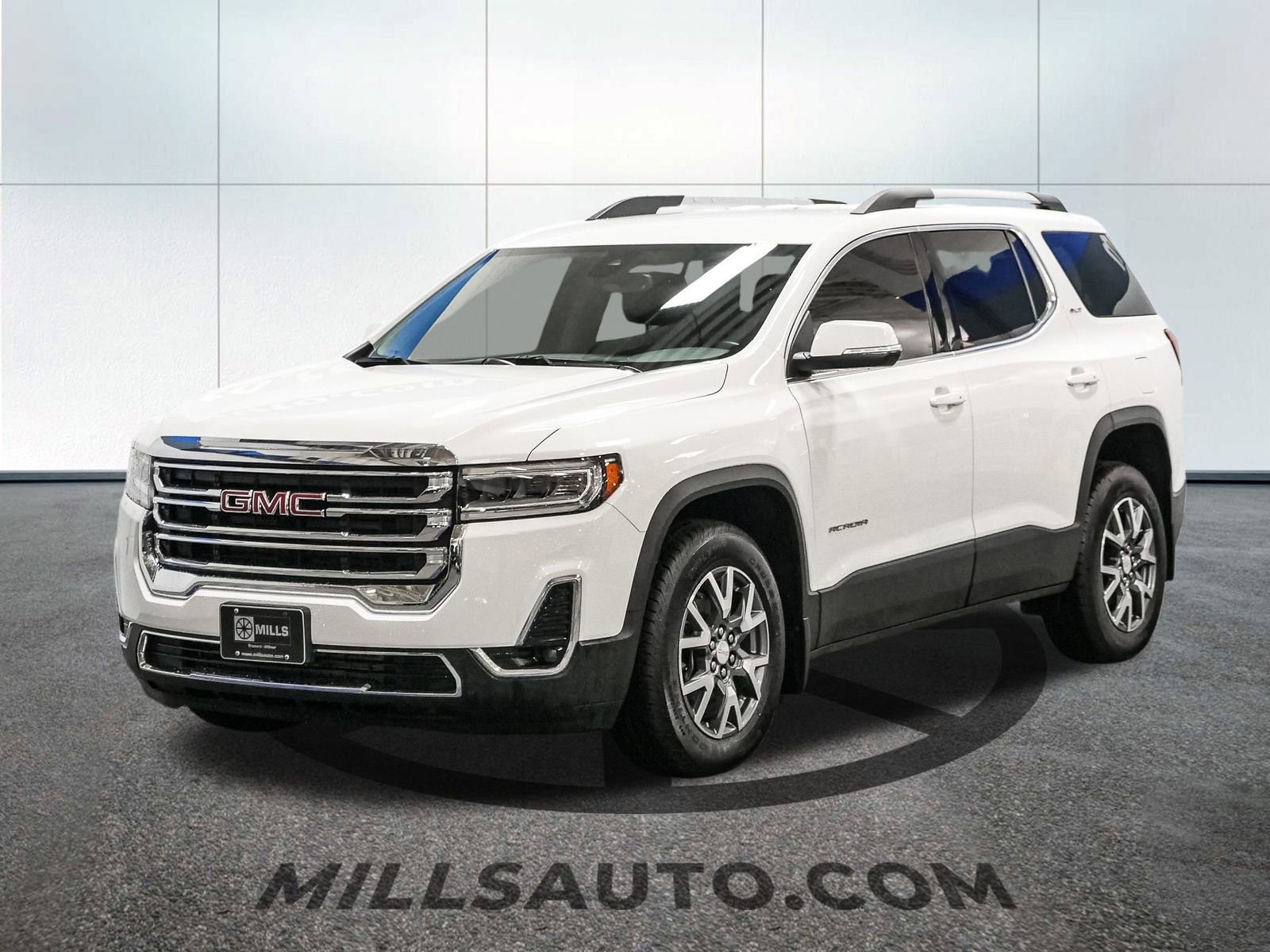 Used 2023 GMC Acadia SLT with VIN 1GKKNULS4PZ254688 for sale in Baxter, Minnesota
