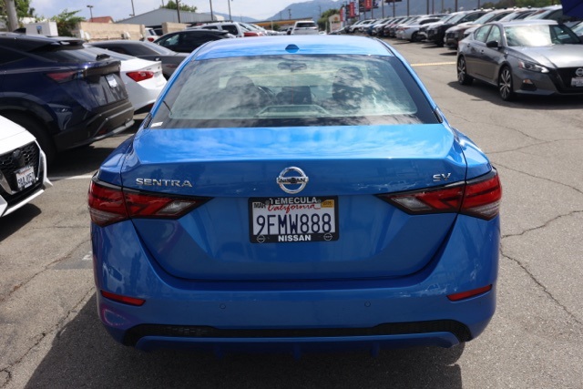 2023 Nissan Sentra SV photo 4