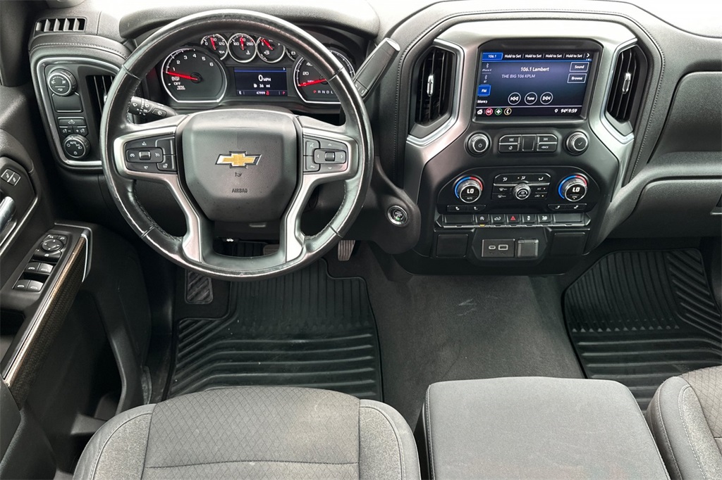 2019 Chevrolet Silverado 1500 LT photo 16