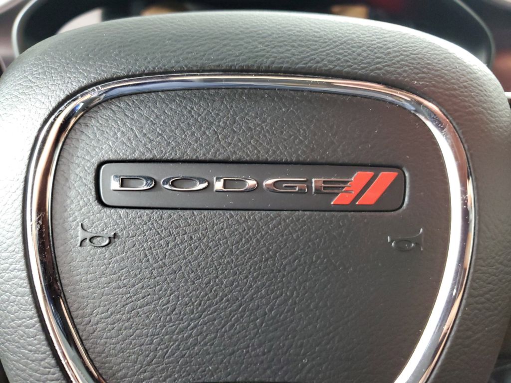 2020 Dodge Challenger SXT photo 22