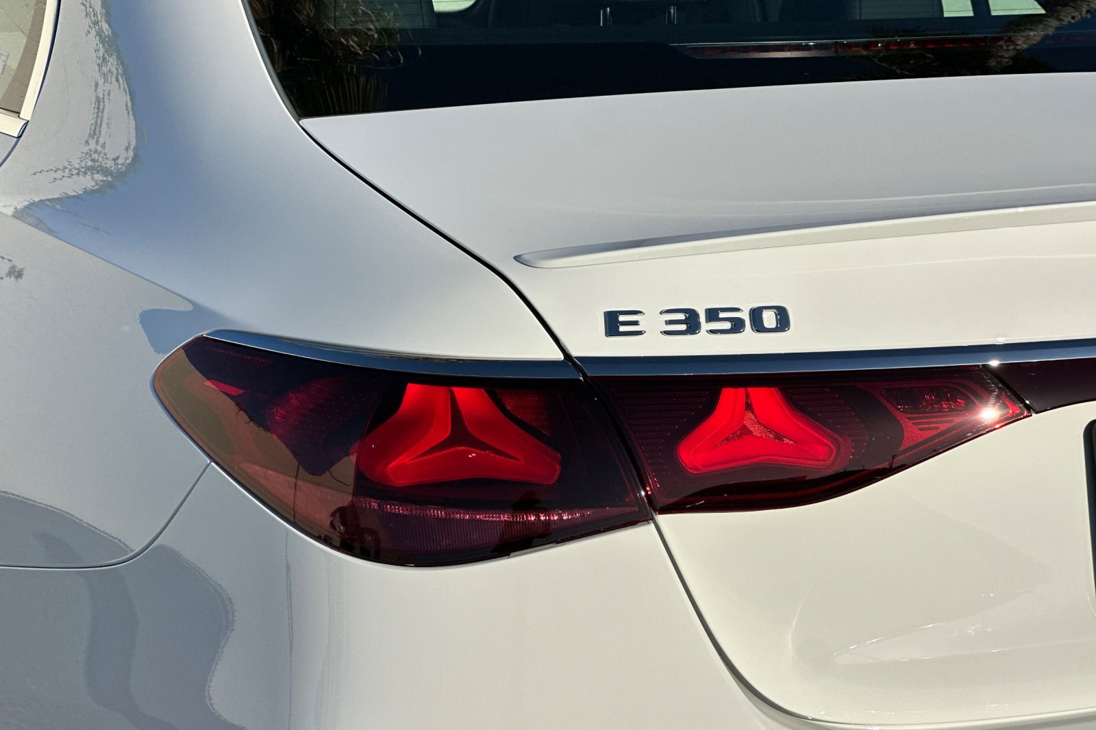 2026 Mercedes Benz E 350 photo 4