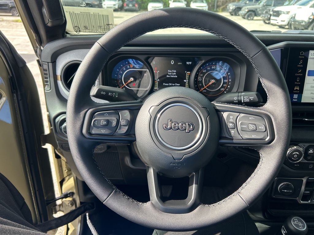 2025 Jeep Gladiator Sport photo 14