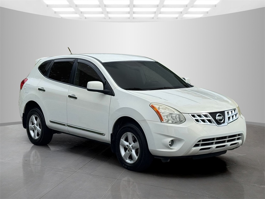 2013 Nissan Rogue S photo 4