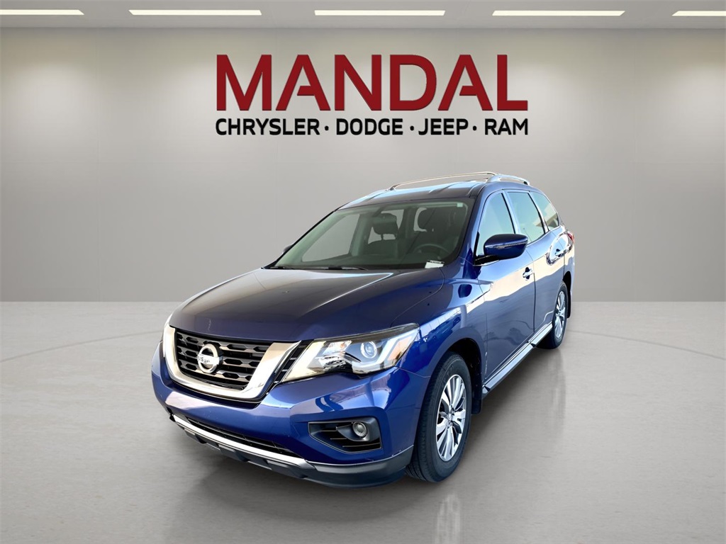 2020 Nissan Pathfinder S