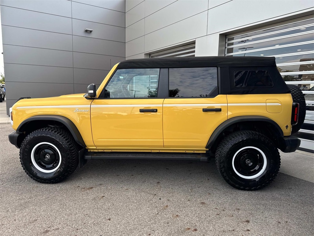 2023 Ford Bronco Heritage Limited First Edition photo 2