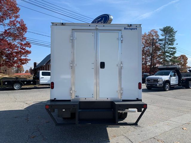 2024 Ford F-450 photo 4