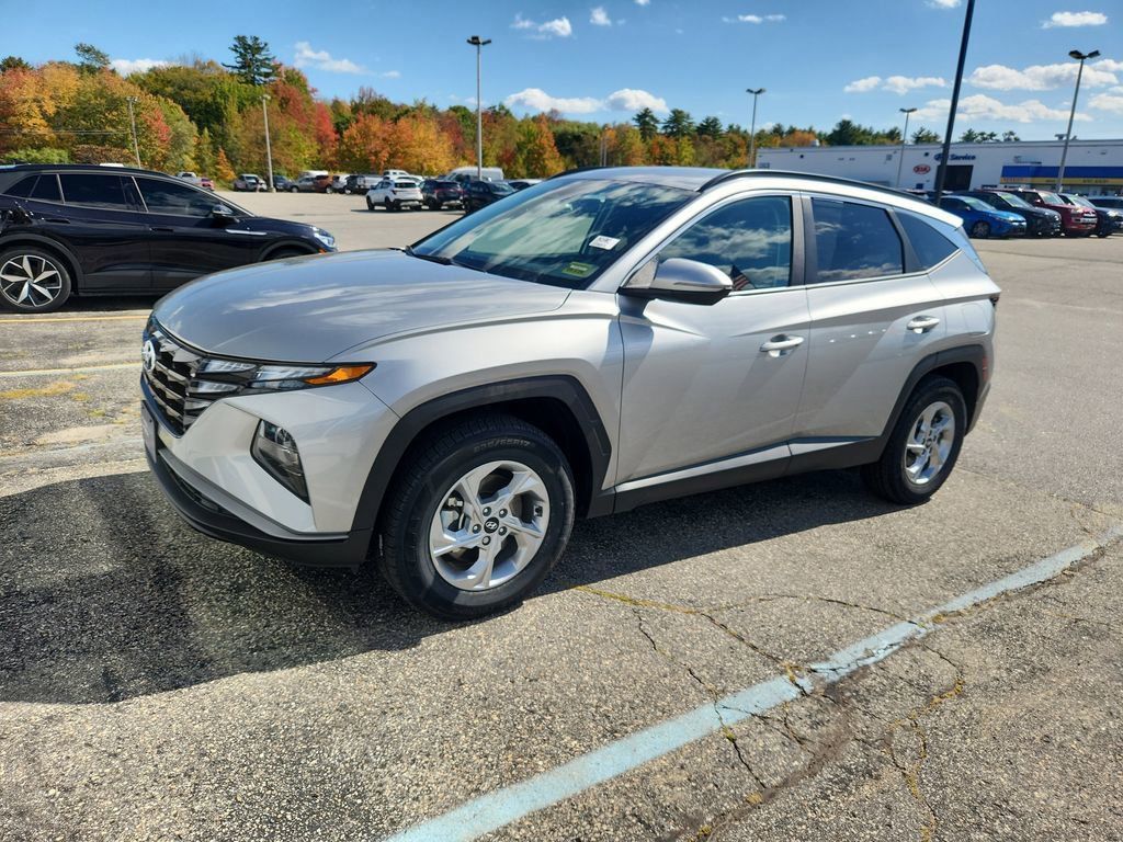 2022 Hyundai Tucson SEL photo 2