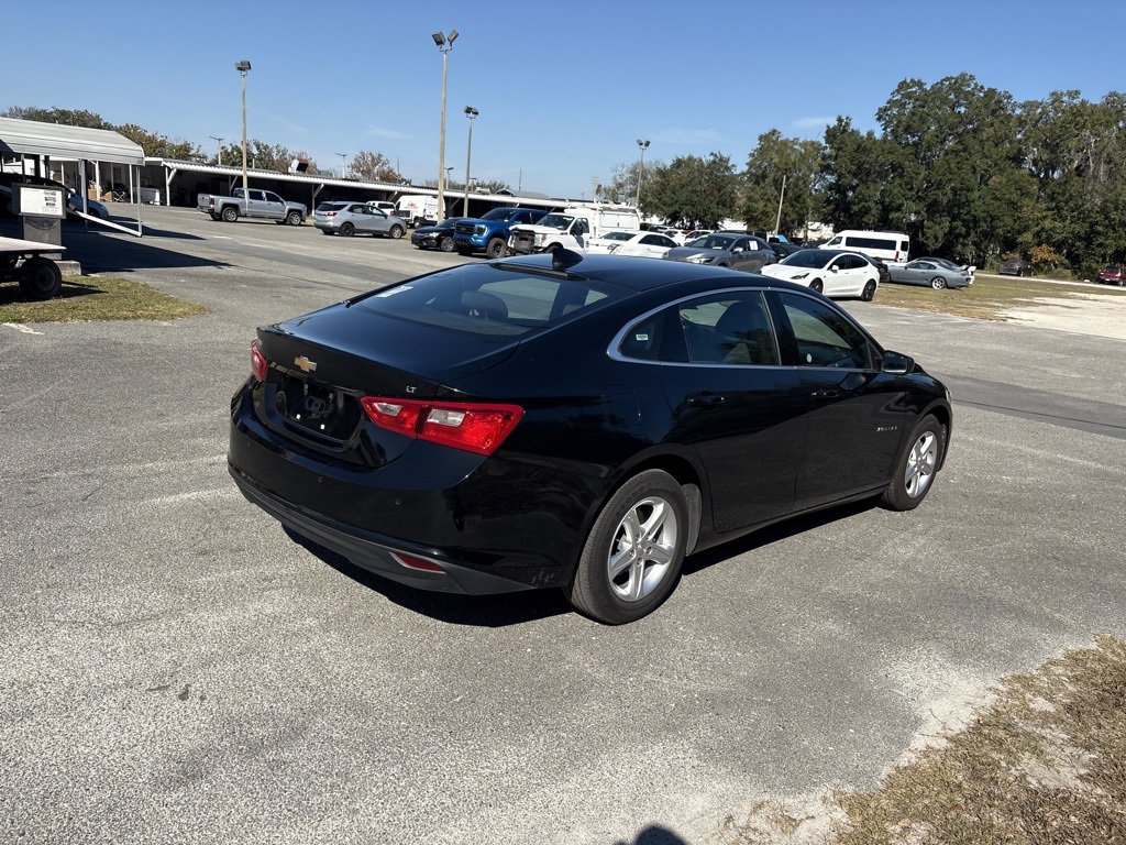 2024 Chevrolet Malibu 1LT photo 4
