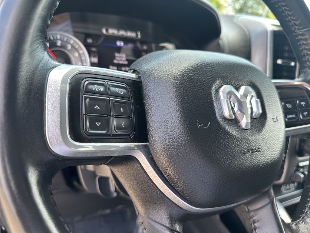 2022 Ram 2500 Laramie photo 26