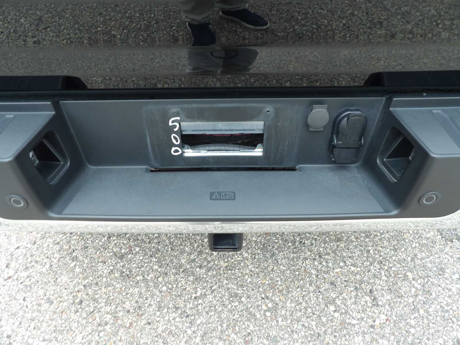 2024 Ford F-150 Lariat photo 11