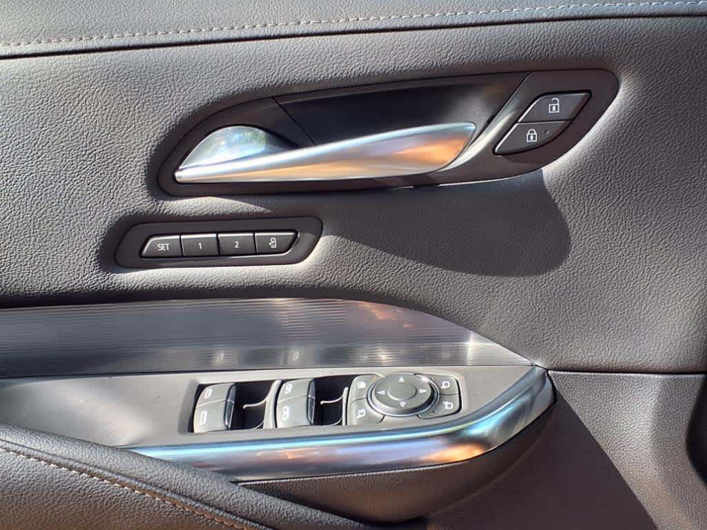 2024 Cadillac XT4 Premium Luxury photo 22