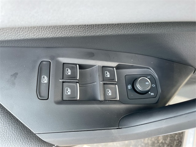 2025 Volkswagen Jetta 1.5T SE photo 32