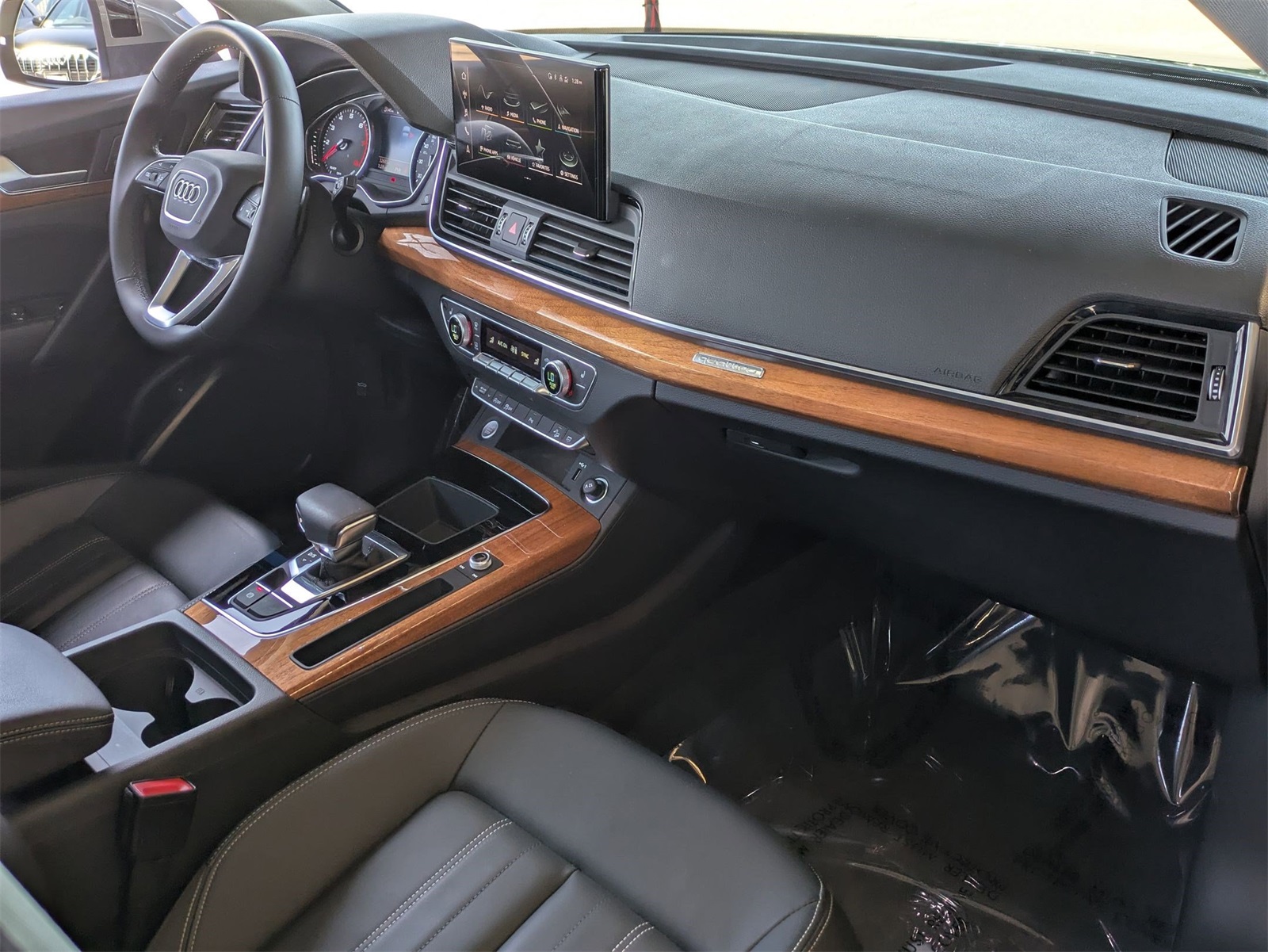 2023 Audi Q5 45 S line Premium photo 16