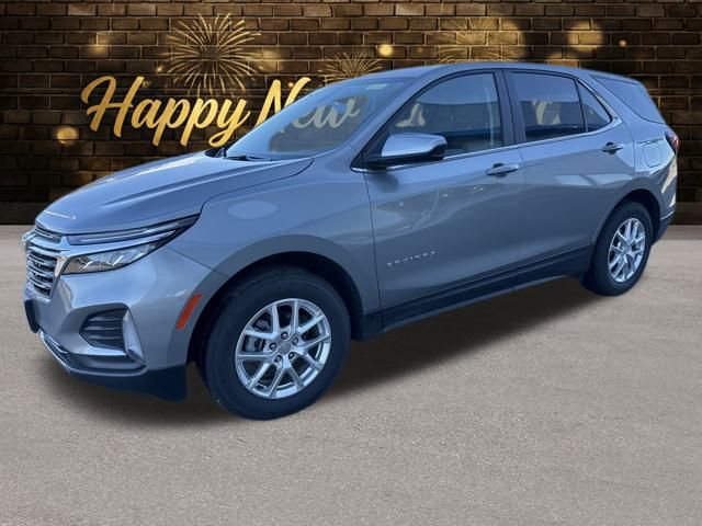 2024 Chevrolet Equinox LT's photo