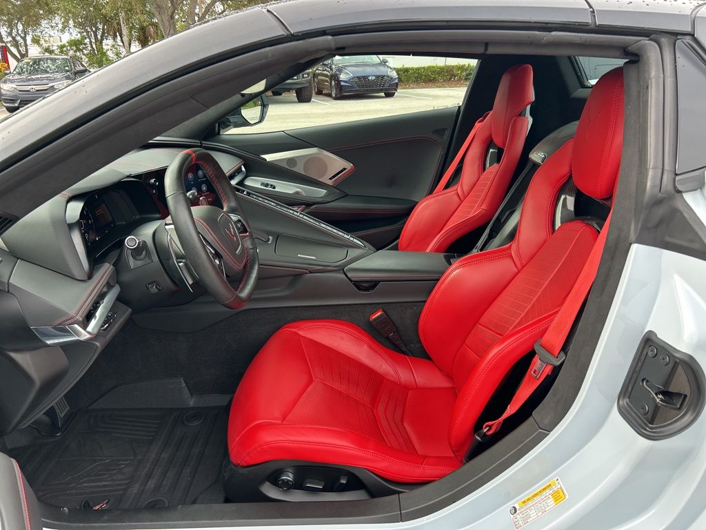 2022 Chevrolet Corvette Stingray 3LT photo 3