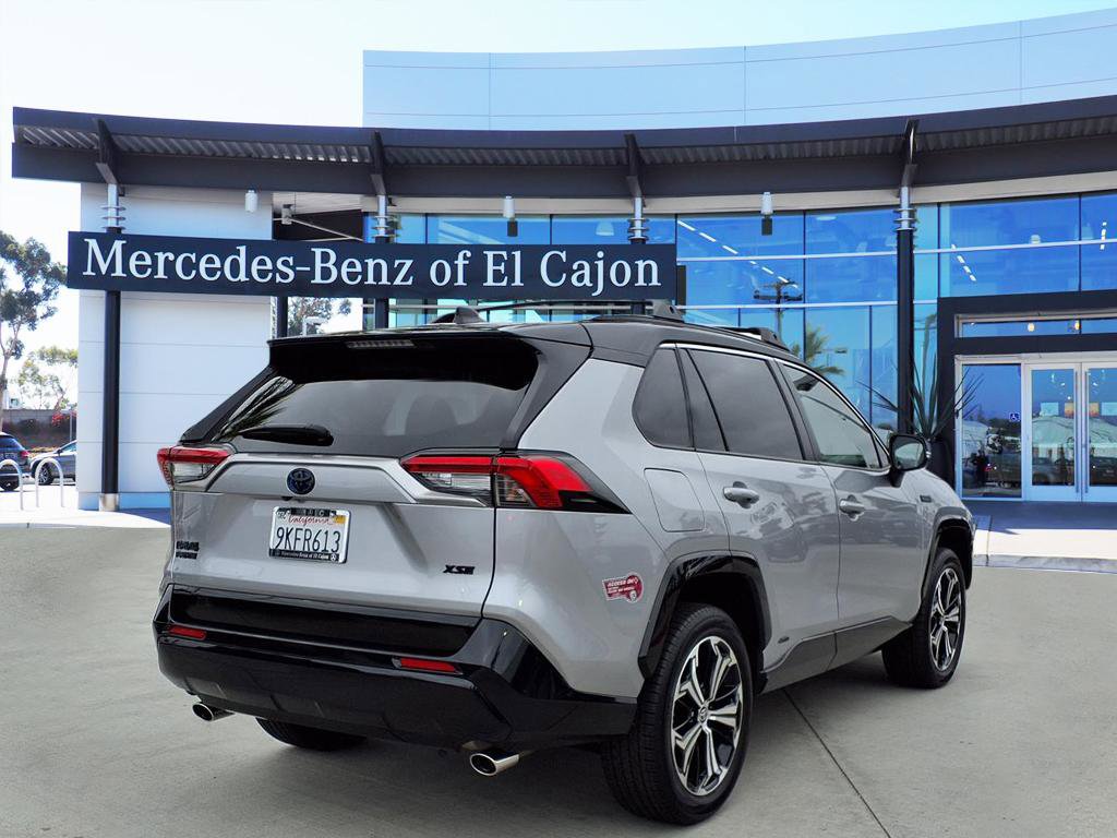 2024 Toyota RAV4 Prime XSE photo 3