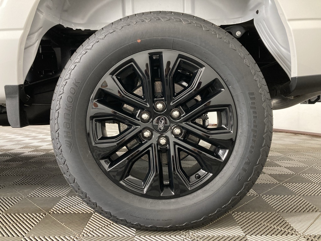 2025 Ford F-150 Lariat photo 21