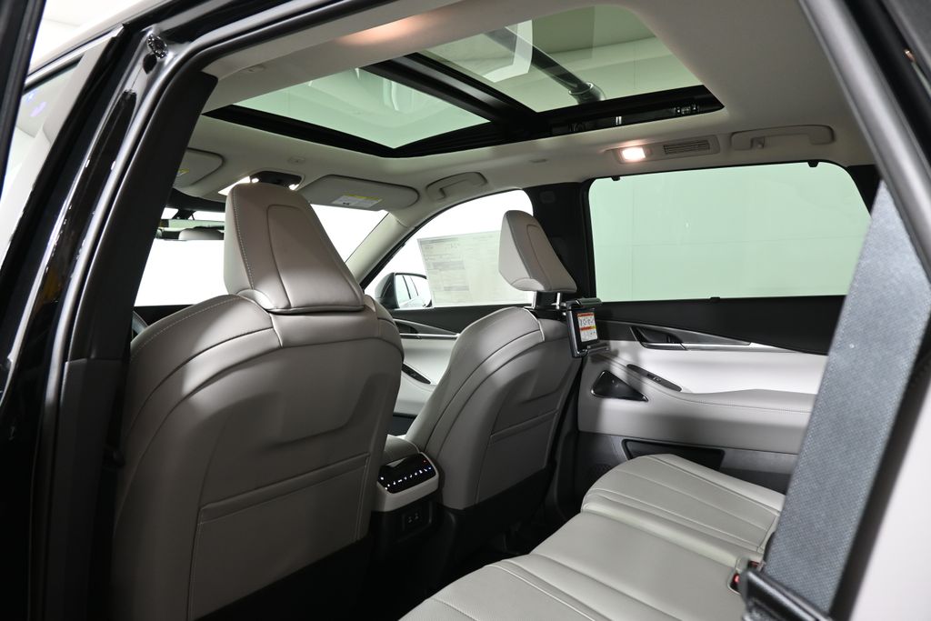 2026 Infiniti QX60 Luxe AWD photo 26