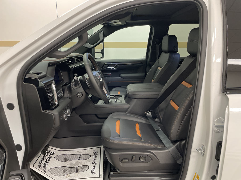 2026 Gmc Sierra 1500 AT4 photo 3