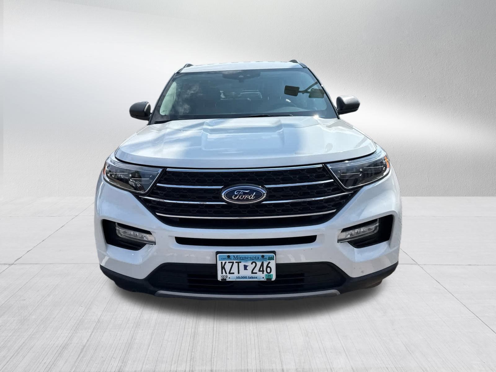 Used 2023 Ford Explorer XLT with VIN 1FMSK8DH9PGB78598 for sale in Brooklyn Center, Minnesota