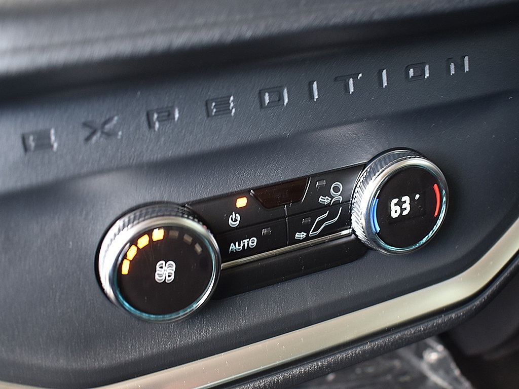 2025 Ford Expedition MAX photo 23