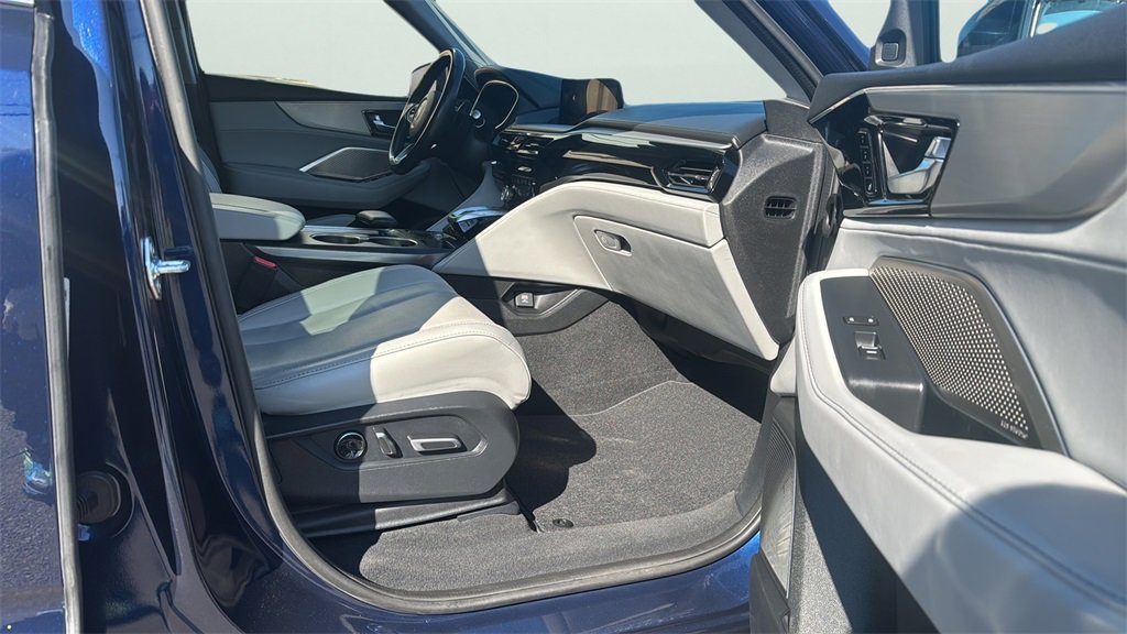 2023 Acura MDX SH-AWD Technology photo 11
