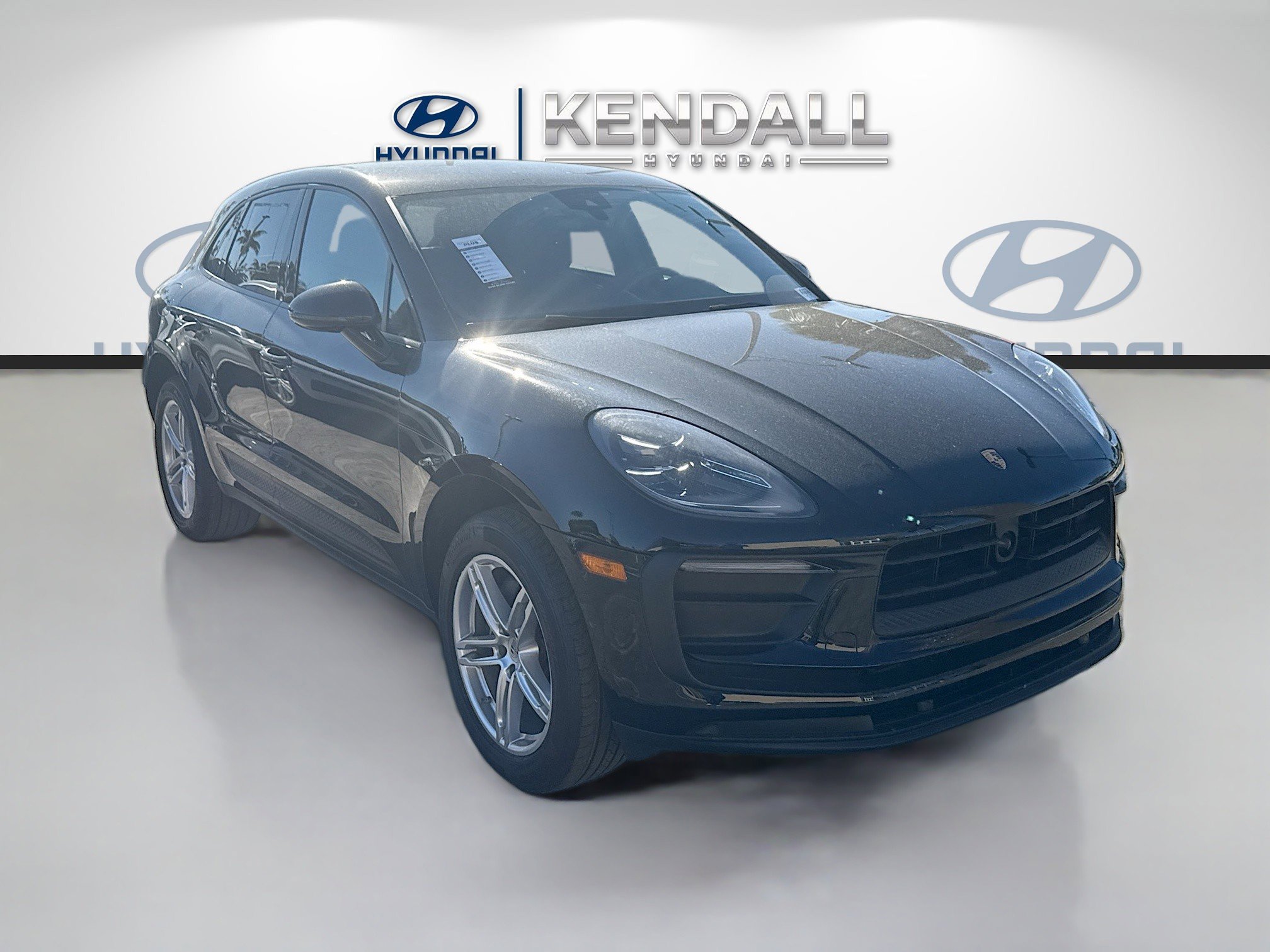 2024 Porsche Macan T
