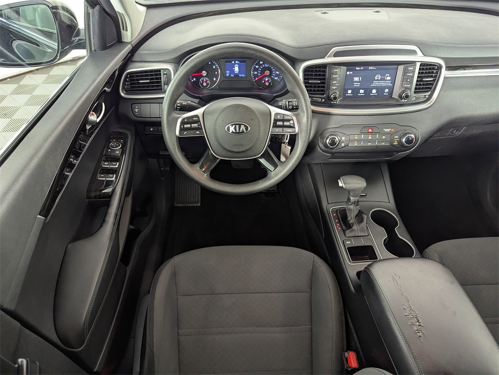 2020 Kia Sorento L photo 11