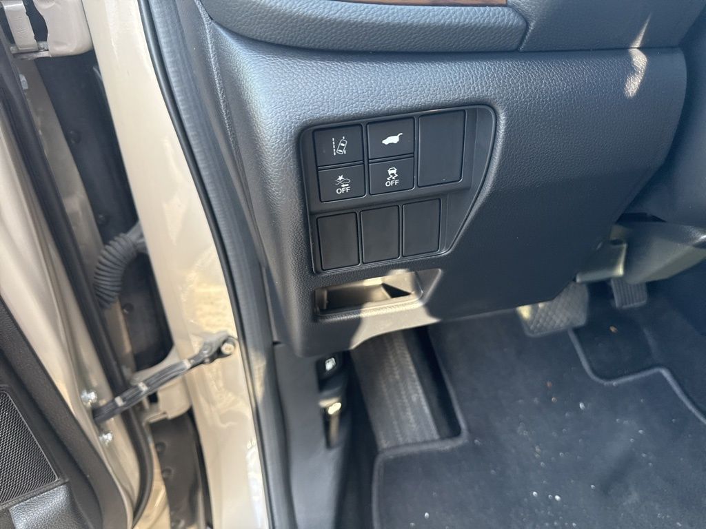 2019 Honda CR-V EX-L photo 19