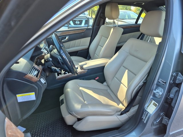 2012 Mercedes Benz E 350 photo 6