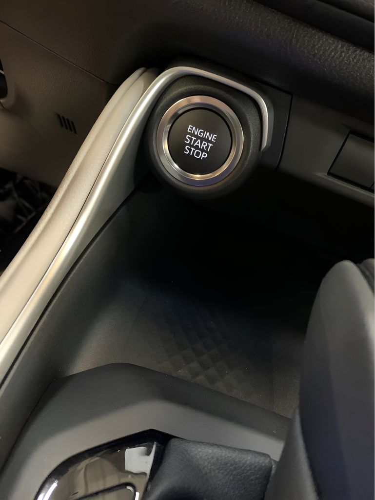 2025 Toyota Grand Highlander XLE photo 19