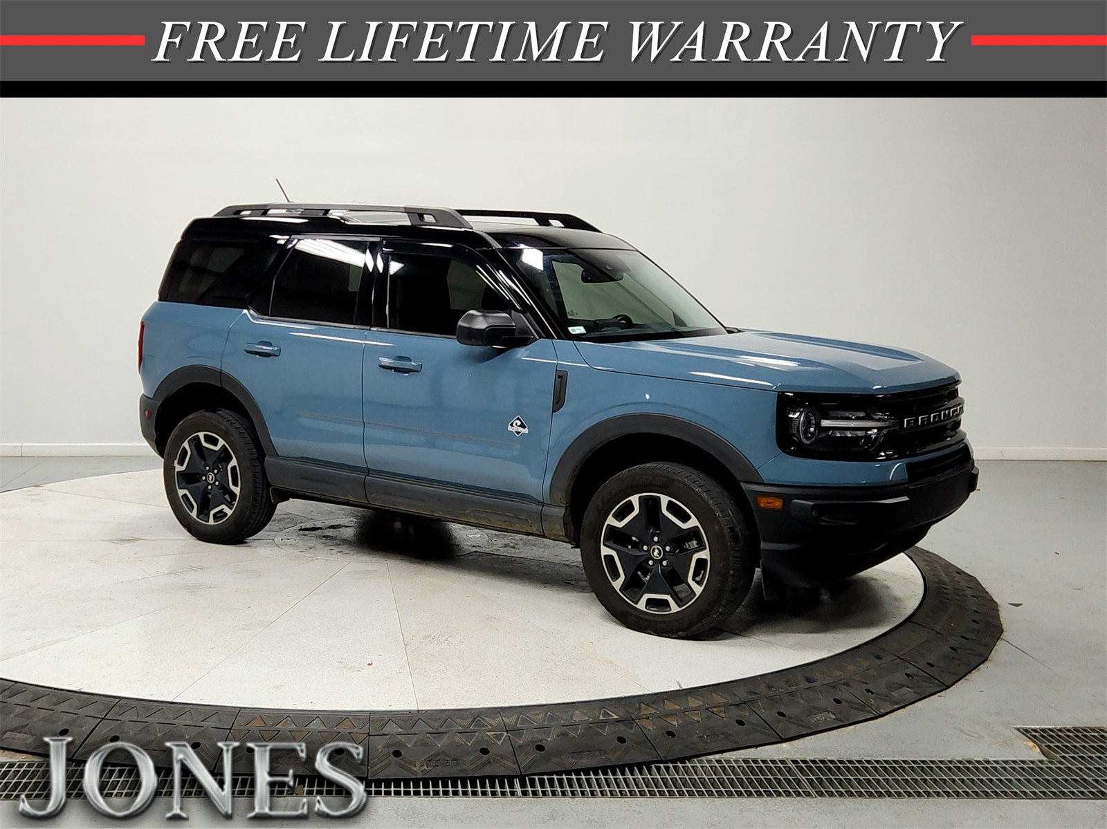 2022 Ford Bronco Sport Outer Banks's photo