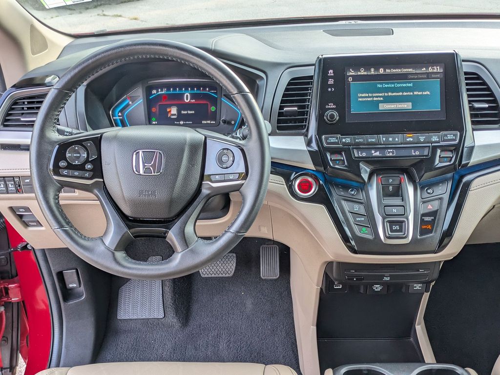 2022 Honda Odyssey Touring photo 20