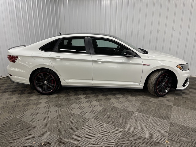 2019 Volkswagen Jetta GLI 2.0T Anniversary Edition photo 2