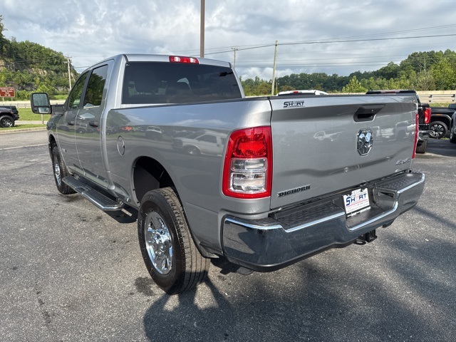 2024 Ram 2500 Big Horn photo 4
