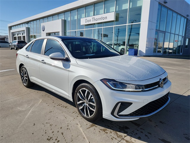 2026 Volkswagen Jetta SE's photo