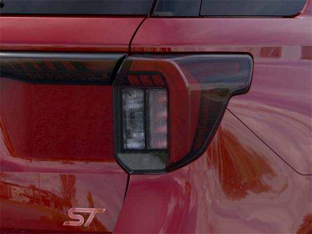 2025 Ford Explorer ST photo 15