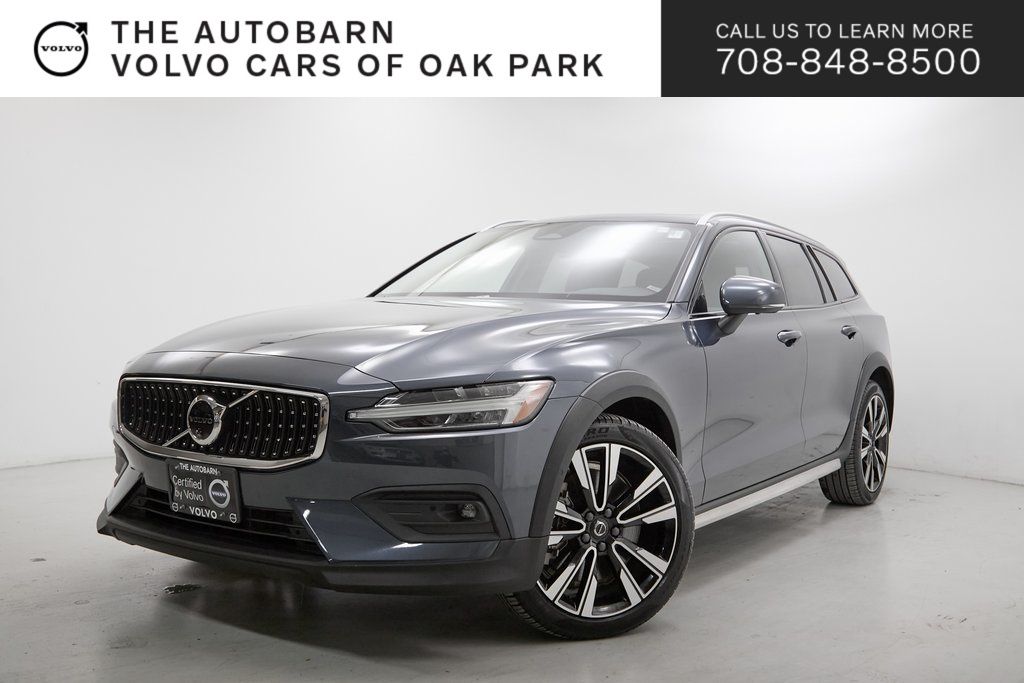 2024 VOLVO V60CC - Image 36