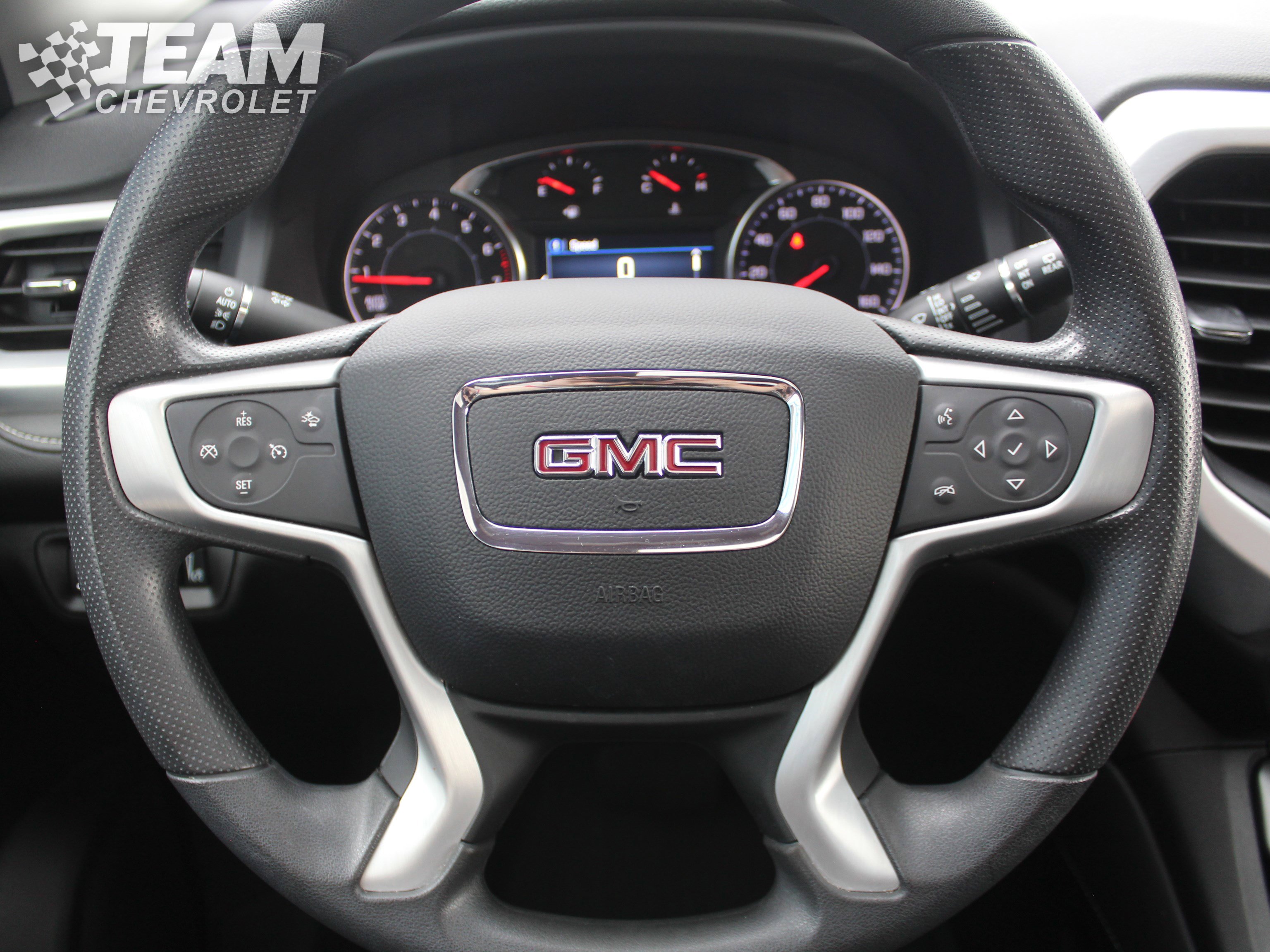 2023 Gmc Acadia SLE photo 13