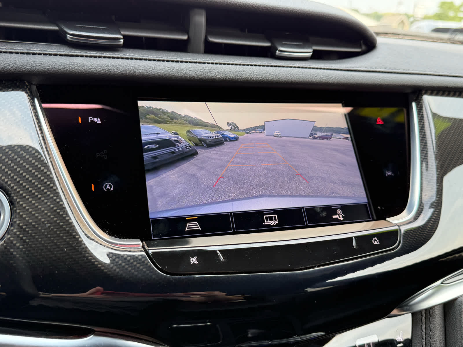 2024 Cadillac XT6 Sport photo 23