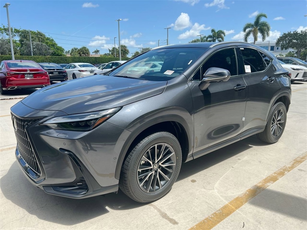 2026 Lexus NX 350h Luxury AWD photo 3
