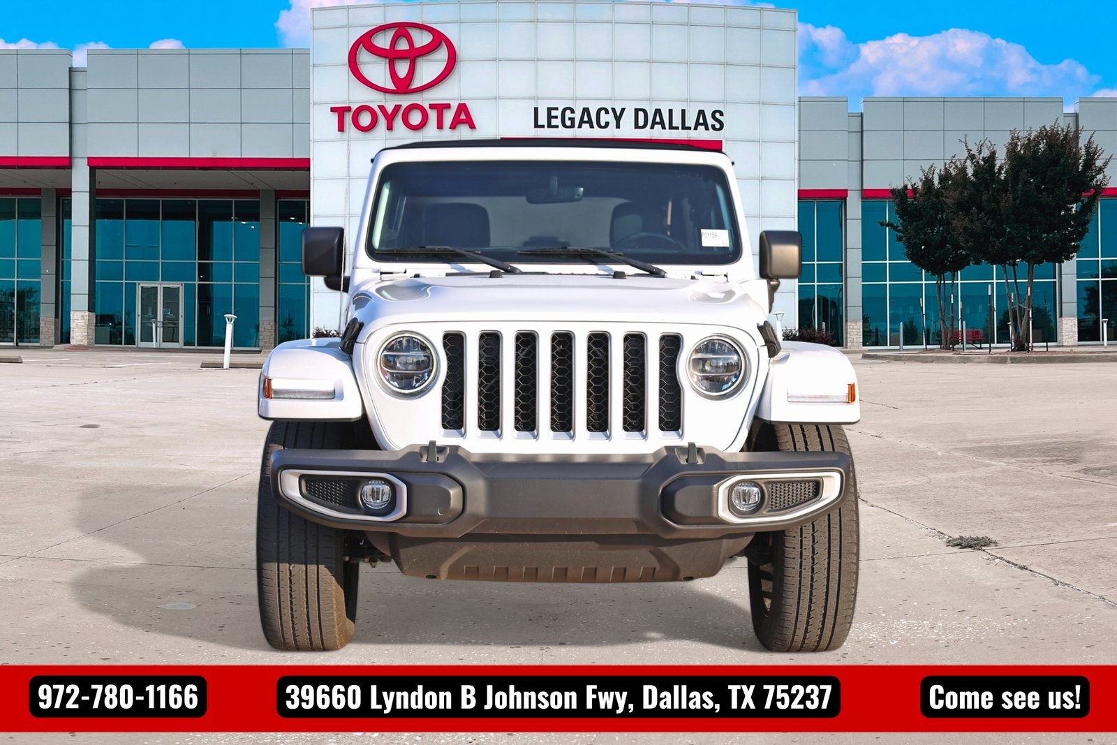 2021 Jeep Wrangler Unlimited Sahara 4xe photo 4