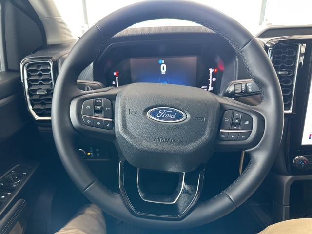 2025 Ford Ranger XLT photo 15