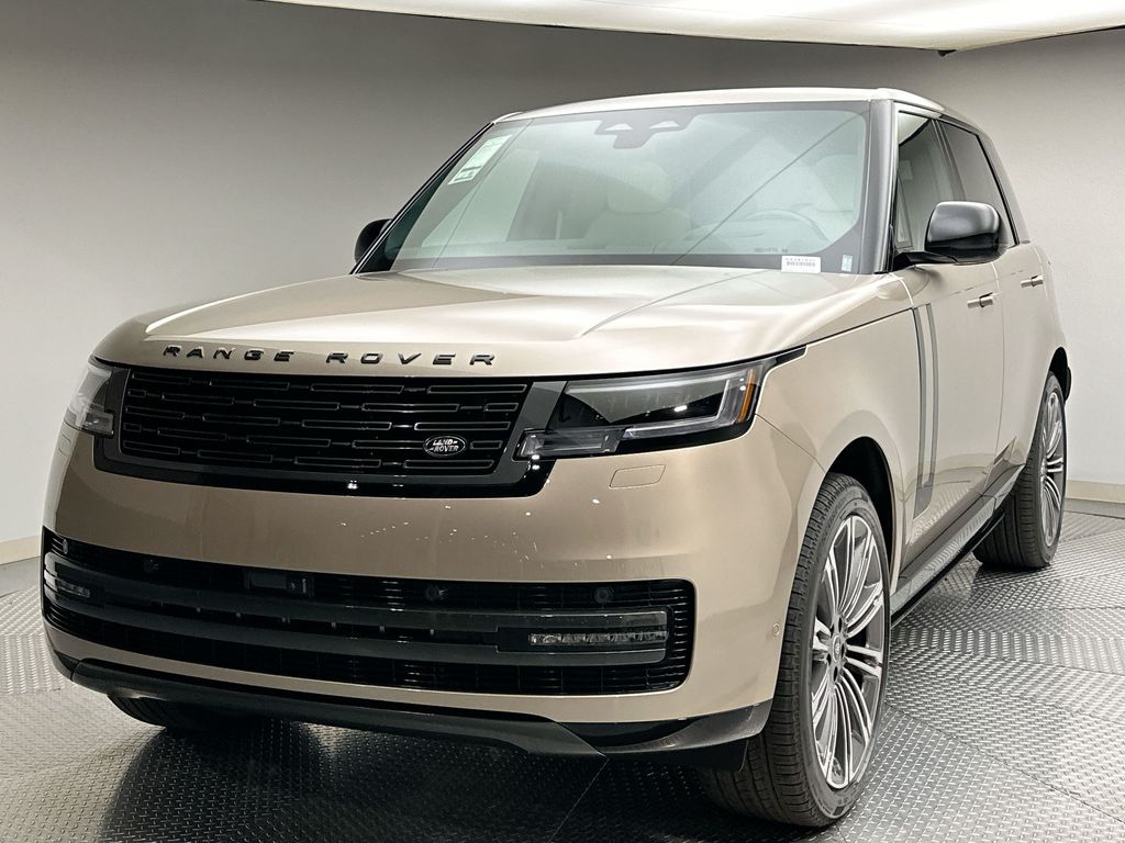 2025 Land Rover Range Rover SE's photo