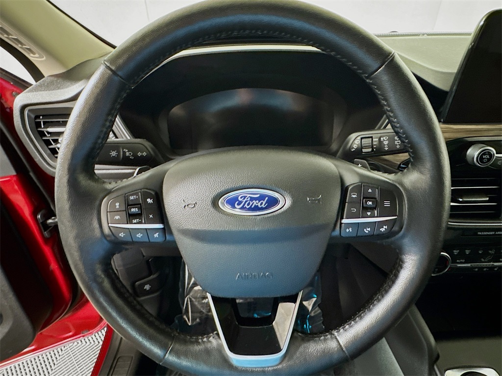 2020 Ford Escape Titanium photo 35